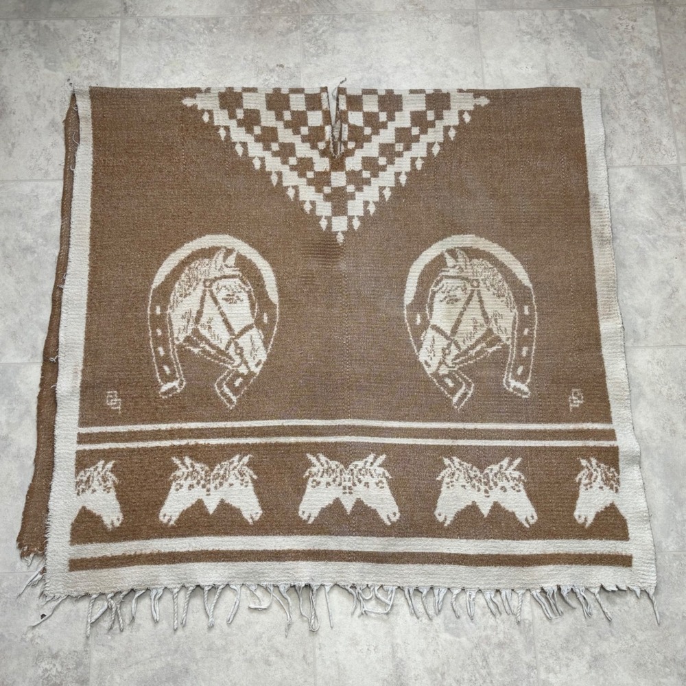 Poncho Sz OS Unisex Brown Boho Skater Vintage Mexico Horse Horseshoe Fringed